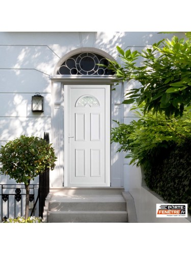 Porte d’entrée PVC JULIETTE – Gamme Tradition – Panneau plein mouluré avec hublot vitré